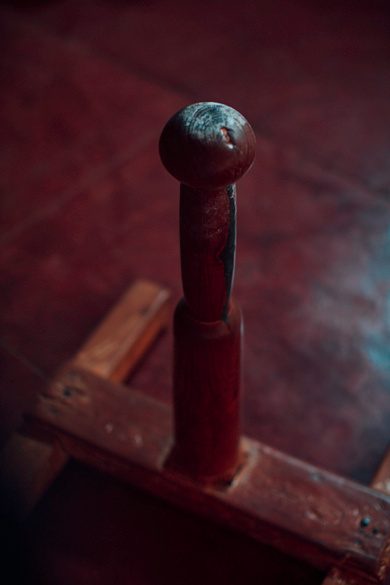 Mallakhamb — photograph 04 by Majlend Bramo.